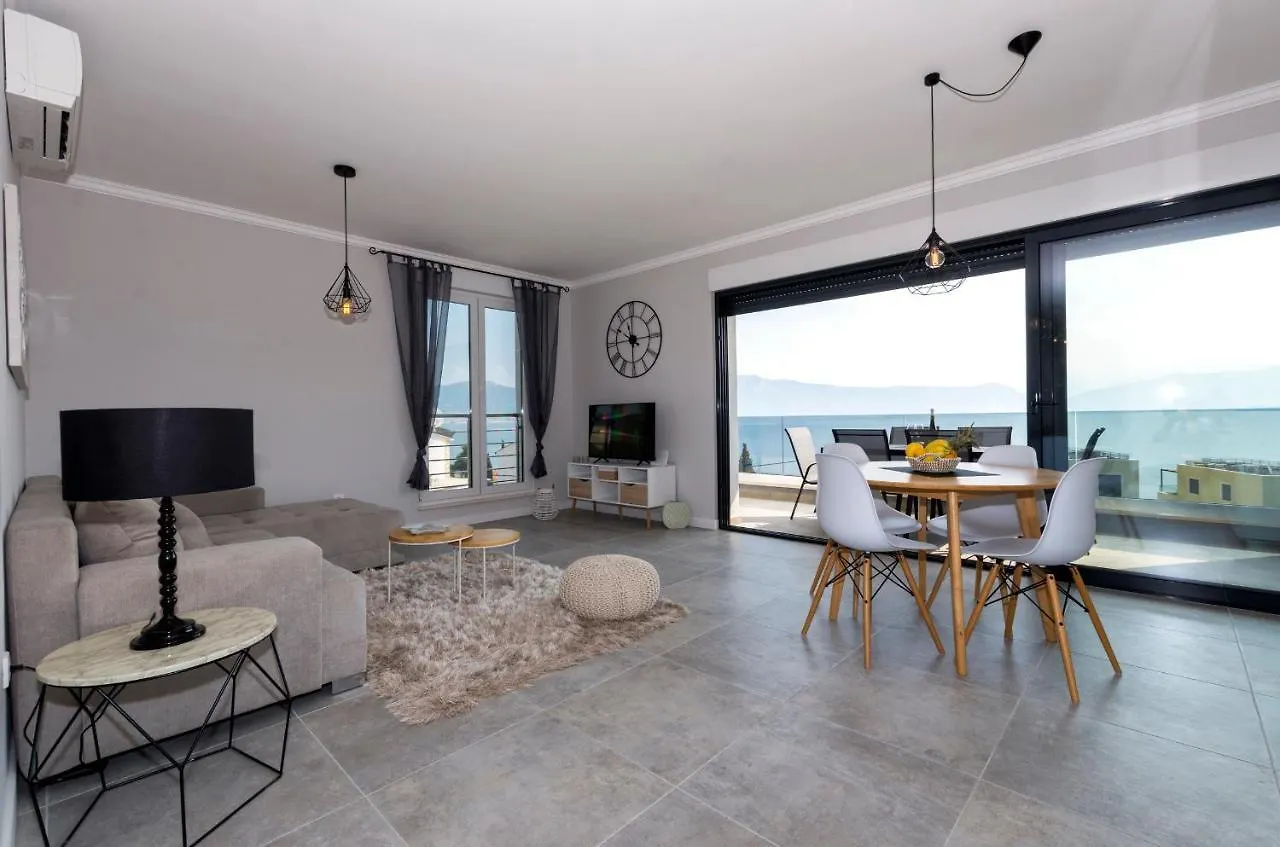 Apartments4Friends Apartment Nina 슬라티네