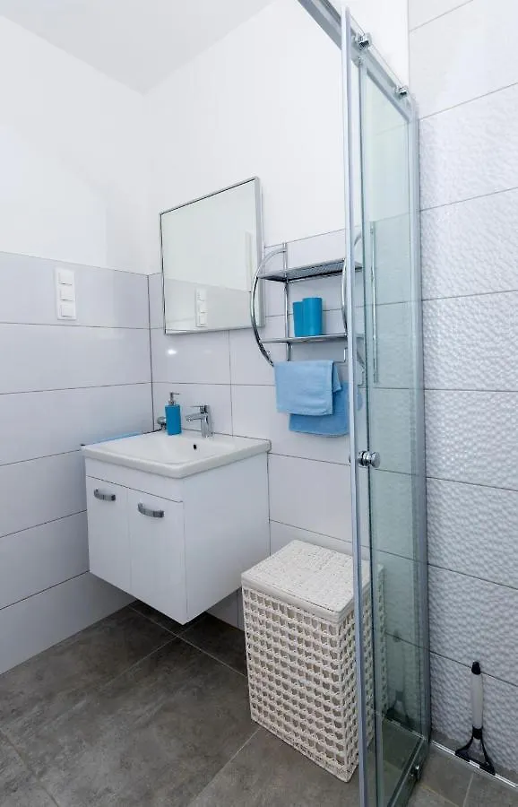 Apartments4Friends Apartment Nina 슬라티네 크로아티아